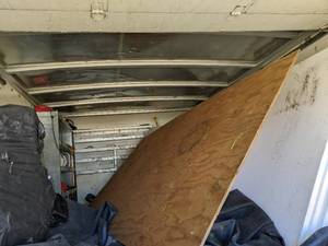 lot 101 image: (2) unused 12 sheets of 4 x 8 ply...