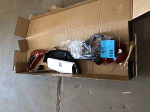 lot 10 image: Toro 14 in. 5 Amp Corded String Trimmer - Open Box - Review all pictures