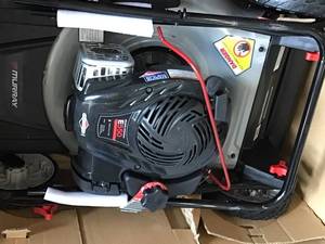 lot 28 image: Mix Lot of 2 Murray 21 2-in-1 Lawn Mowers - Review all pictures - Customer Returns