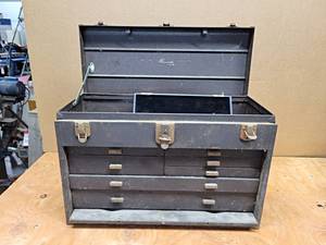 lot 729 image: Kennedy Tool Chest w Contents - Machining, Taps and More - NO SHIPPING