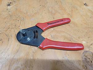 lot 746 image: Tanis Aircraft 4-Way Indent Crimping Tool