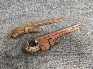 lot 484 image: Pair of 10 RIDGID Pipe Wrenches