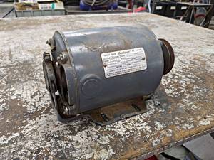 lot 492 image: Wagner 14HP 1PH Electric Motor