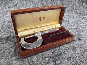 lot 509 image: ELGIN Sapphire Micrometer 0-1 in Wood Case