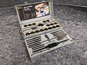 lot 523 image: Allied SAE Tap & Die Kit
