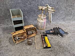 lot 550 image: Ridge Reamer, Valve Reseating Tool , Ryobi Rotary Tool and Devilbiss Pneumatic Sprayer