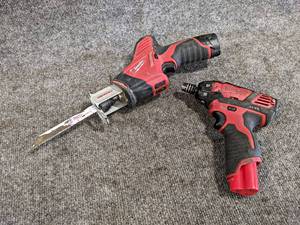 lot 573 image: Milwaukee M12 Hackzall w Battery and Milwaukee M12 Driver w Battery