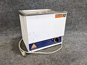 lot 584 image: SonixIV Ultrasonic Cleaner - Model SS103
