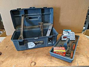 lot 805 image: Plastic Toolbox w Assorted Hand Tools - BUFFALO Adjustable Wrench, IH Wrench and More