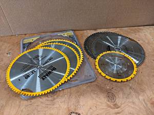 lot 809 image: Lot of (3) New DeWalt 12 Sawblades  Some Used ones