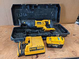 lot 813 image: DeWalt DC305 36V Reciprocating Saw w Battery, Charger and Case