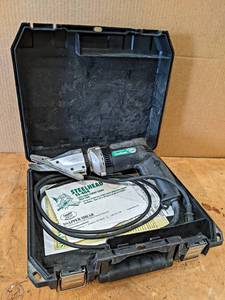 lot 817 image: Electric Steelhead Snapper Shear in Case