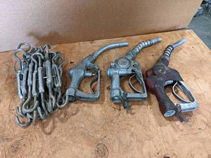 lot 882 image: (3) Fuel Pump Handles and Bunch of Turnbuckles