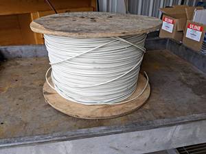 lot 949 image: Spool of Unistrand Polyester Shield White Coaxial Cable - DELCO PN 8528 - Belden PN 9264 - PN 597.3003.001 - NO SHIPPING
