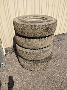 lot 963 image: Lot of (4) Tires - 23585R16 - NO SHIPPING