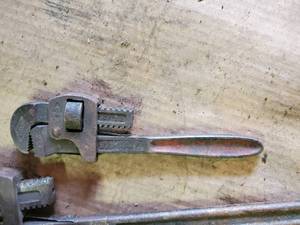 lot 104 image: Collection of pipe wrenches