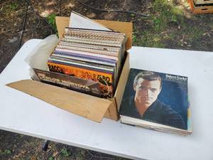 lot 126 image: Collection of Vintage Records