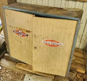 lot 177 image: Blue Streak Ignition Tune Up Cabinet