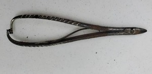 lot 179 image: Old Pair of Pliers