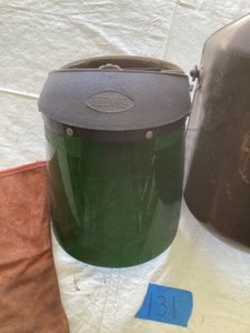 Welding mask and face shield w left handed welding gloves