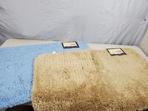 2 New Microfiber Bath Rugs