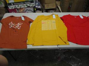 lot 104 image: Cat and Jack Youth XXL T-shirts ne...