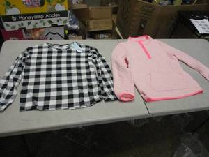 lot 105 image: 2 Cat and Jack Youth XXL Shirts ne...