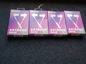 lot 11 image: 4 Magnavox Extreme Bass Ear Buds wi...