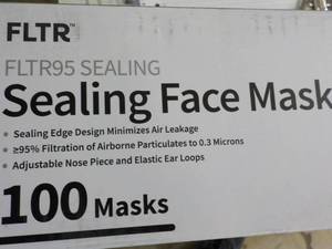 lot 19 image: Case of 100 Sealing face Masks...