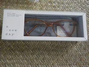 lot 27 image: A new Day Blue Light Filtering Glas...