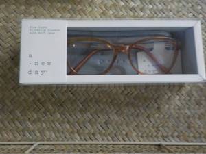 lot 28 image: A new Day Blue Light Filtering Glas...