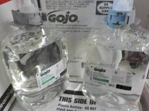 lot 40 image: 2 - 2 Liter Jugs GOJO Hand Cleanser...