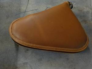 lot 236 image: Canyon Outback Leather Small Pistol...