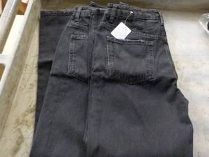 lot 252 image: 2 pair Free People Black size 27 je...