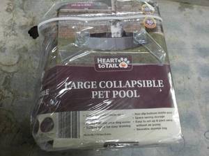 lot 297 image: Large Collapsible Pet Pool...