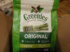 lot 301 image: Case of 6 - 18 oz Bags Greenies Den...