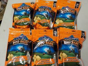 lot 305 image: 6 Bags Blue Boo Bars 11 oz bags do...