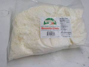 lot 322 image: 5 lb. Bag Bella Frozen Mozzarella C...