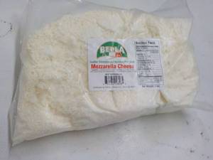lot 323 image: 5 lb. Bag Bella Frozen Mozzarella C...