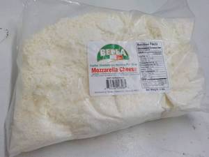 lot 324 image: 5 lb. Bag Bella Frozen Mozzarella C...