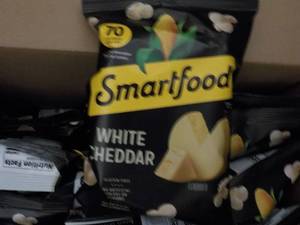 lot 373 image: Case of Smartfood White Cheddar Pop...
