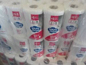 lot 424 image: Case of 48 Rolls White Cloud Ultra ...