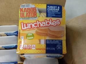lot 447 image: Case of 15 Turkey and Cheddar Lunch...