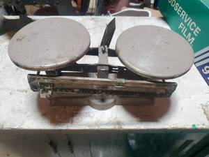 Old Ohaus 5-lb scale