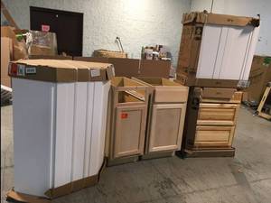 Pallet of assirted cabinets various models and conditions customer returns