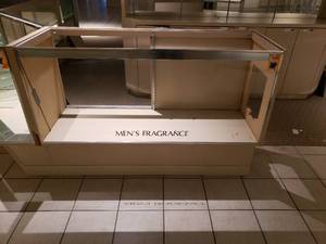 Lighted Glass Display Case