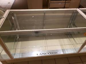 Lighted Glass Display Case