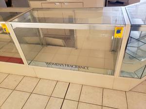 Lighted Glass Display Case
