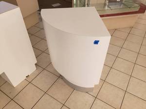 Corner Counter Piece