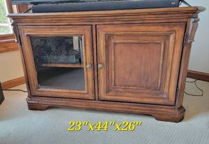 Contemporary Entertainment Stand